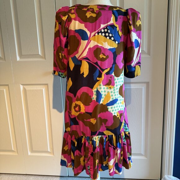 Karlie Short Sleeve V-Neck Floral Dress Women's Size Small NEW Colorful Pockets - Picture 2 of 9